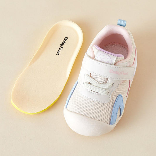 Stepping into Success: How China's Infant Footwear Revolutionizes Early Walking Development